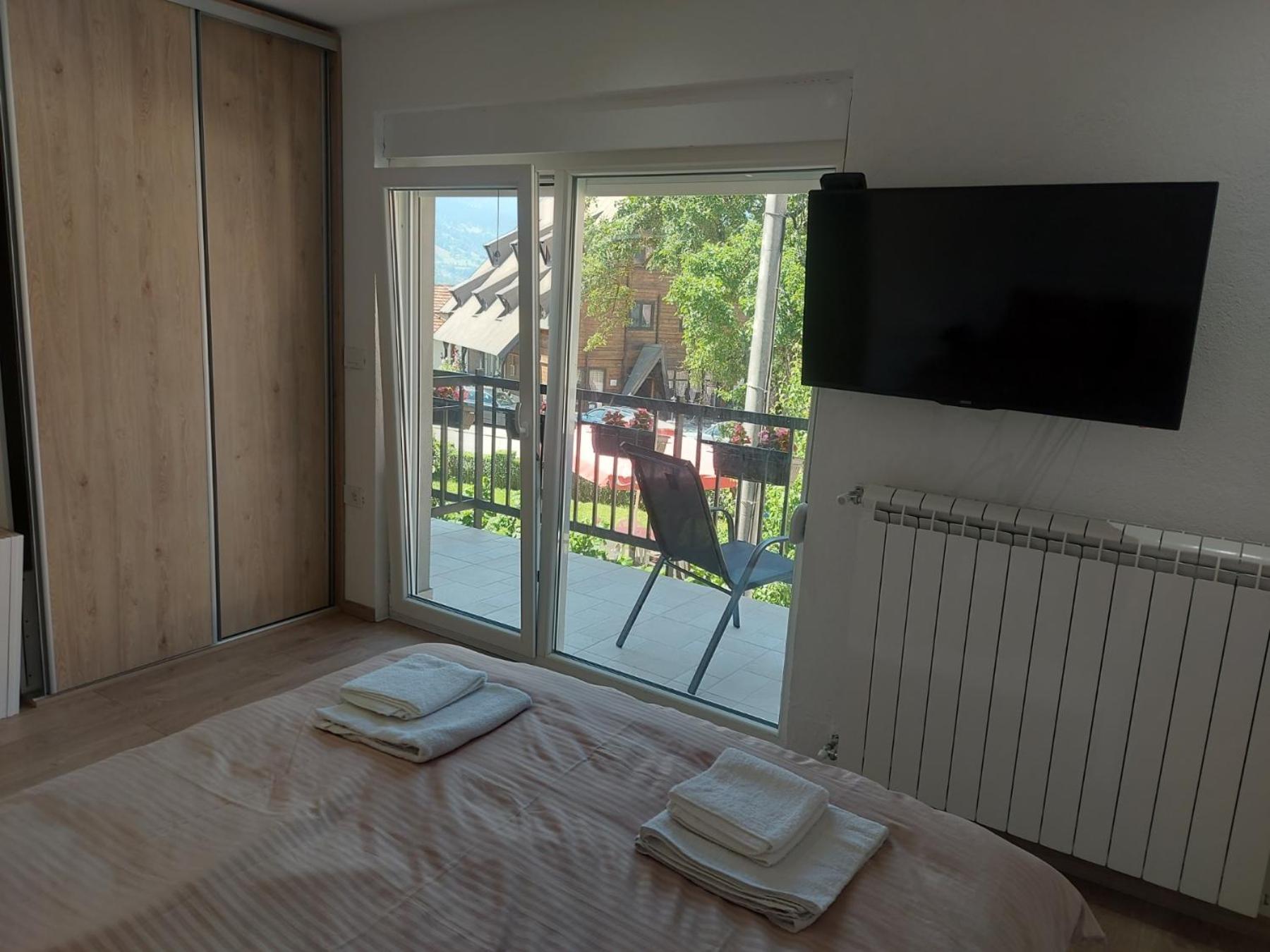 Rooms Lida & Friendly Home Πλαβ Εξωτερικό φωτογραφία