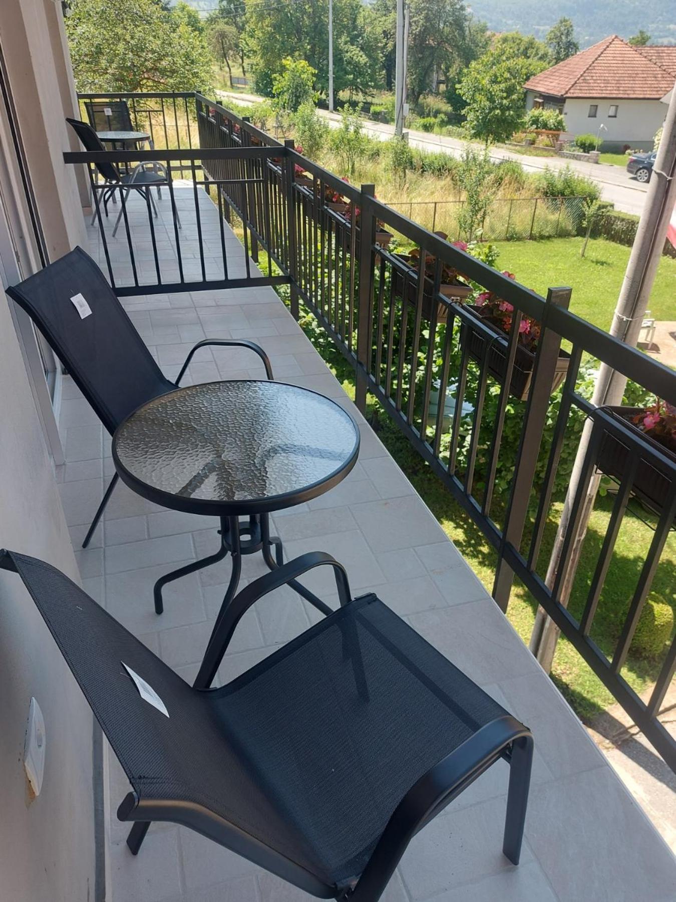 Rooms Lida & Friendly Home Πλαβ Εξωτερικό φωτογραφία