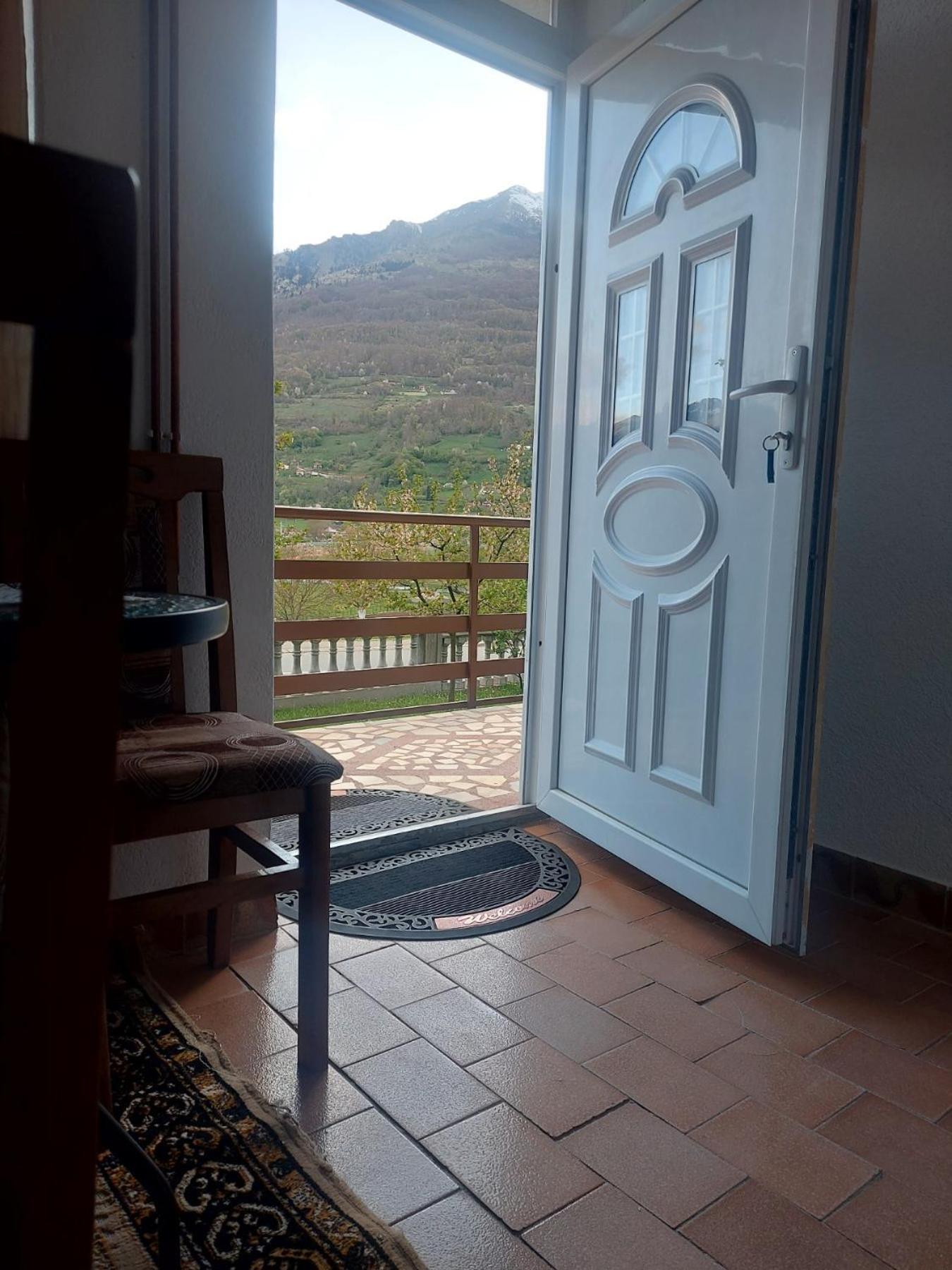 Rooms Lida & Friendly Home Πλαβ Εξωτερικό φωτογραφία